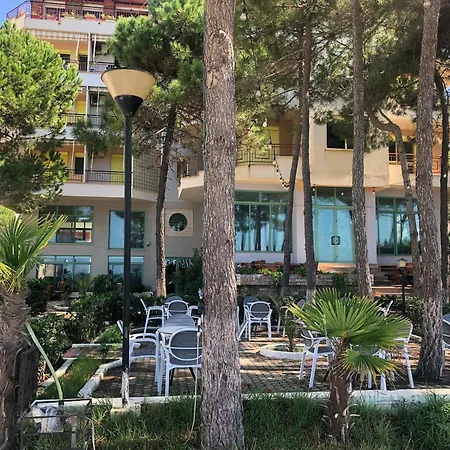 Margo Sea View アパート *