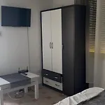 Διαμέρισμα Margo Sea View Gjuricaj