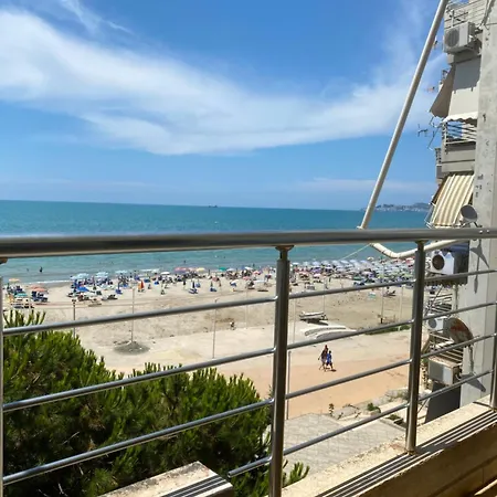 Margo Sea View Shelk